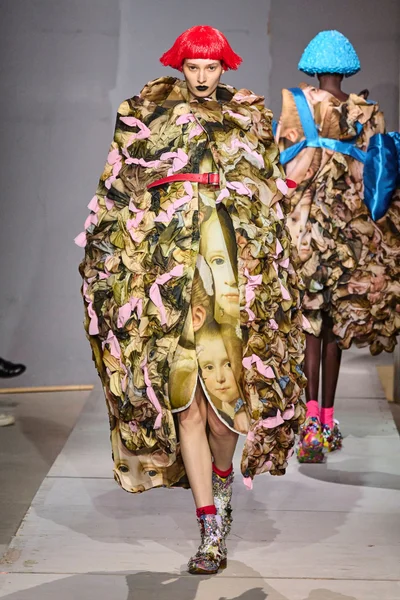 Look 8